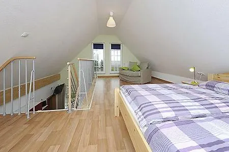 Bauernhofferien Schild Apartment *