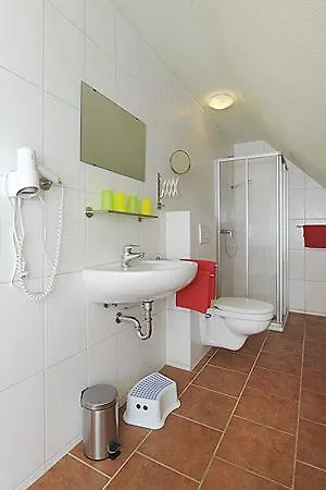 Bauernhofferien Schild Apartment *